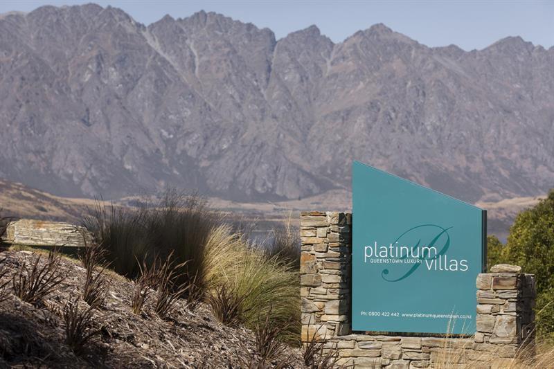 Platinum Queenstown Eksteriør billede